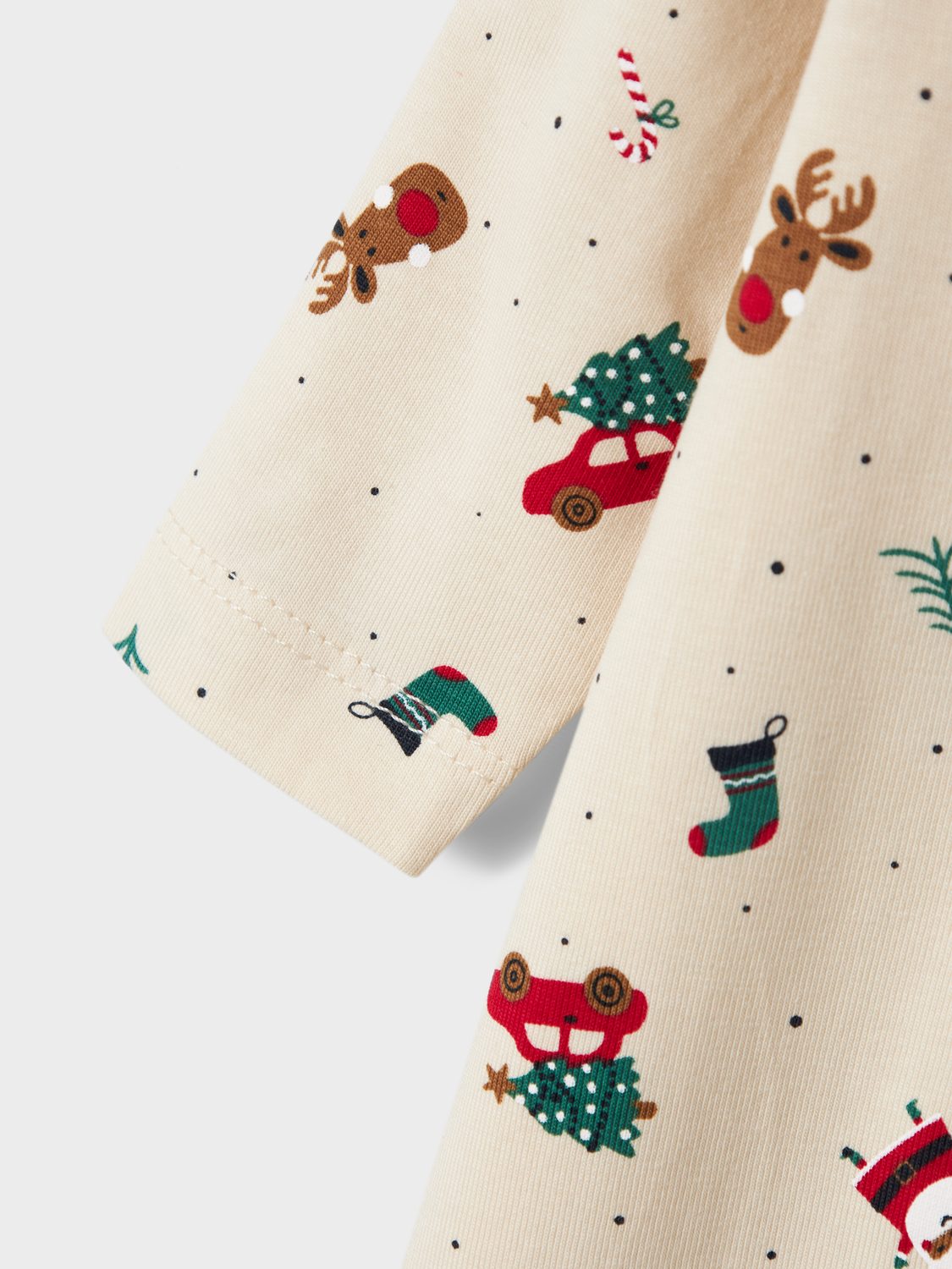 model_shot-front_full